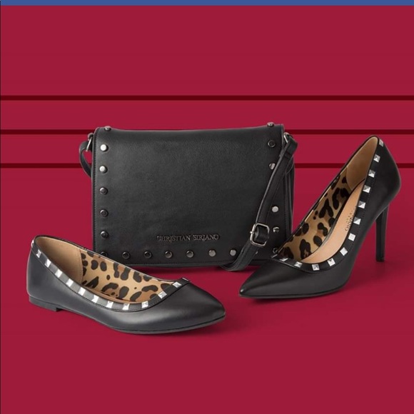 Christian Siriano Shoes - 🌵🌹Simply Beautiful Rockstud Black Flats  Comfortable New Never Worn Shoes